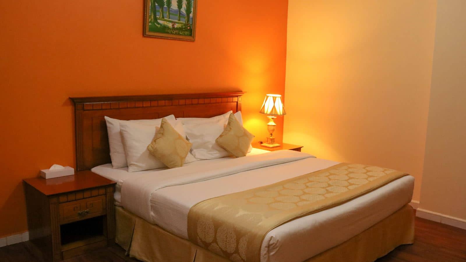 rooms-studio-room