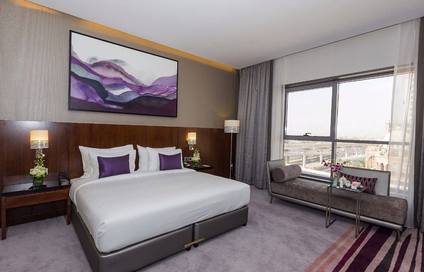rooms-deluxe-room