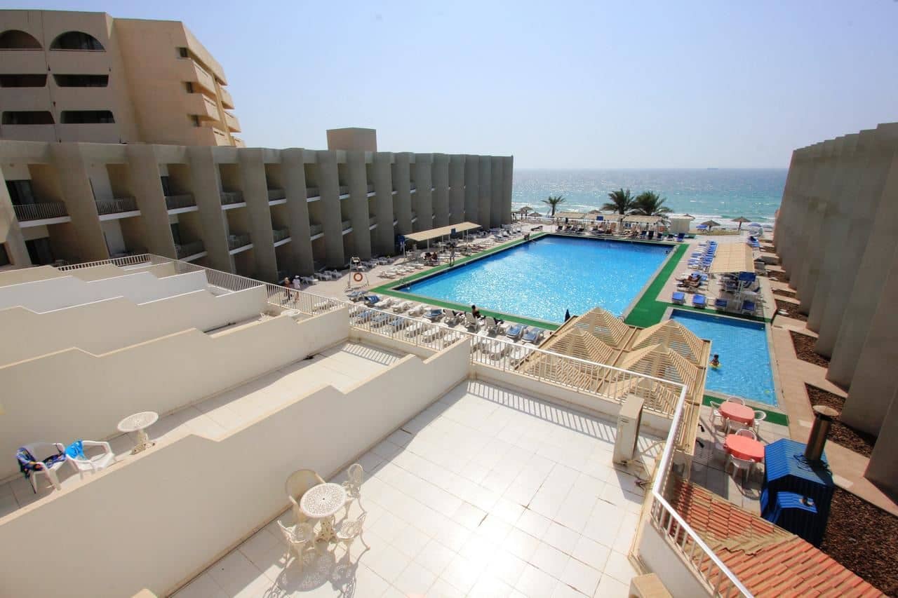 pools-outdoor-pool
