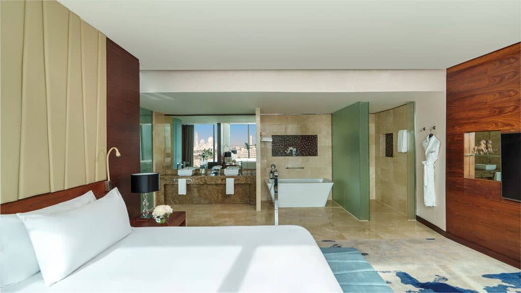 rooms-one-bedroom-suite
