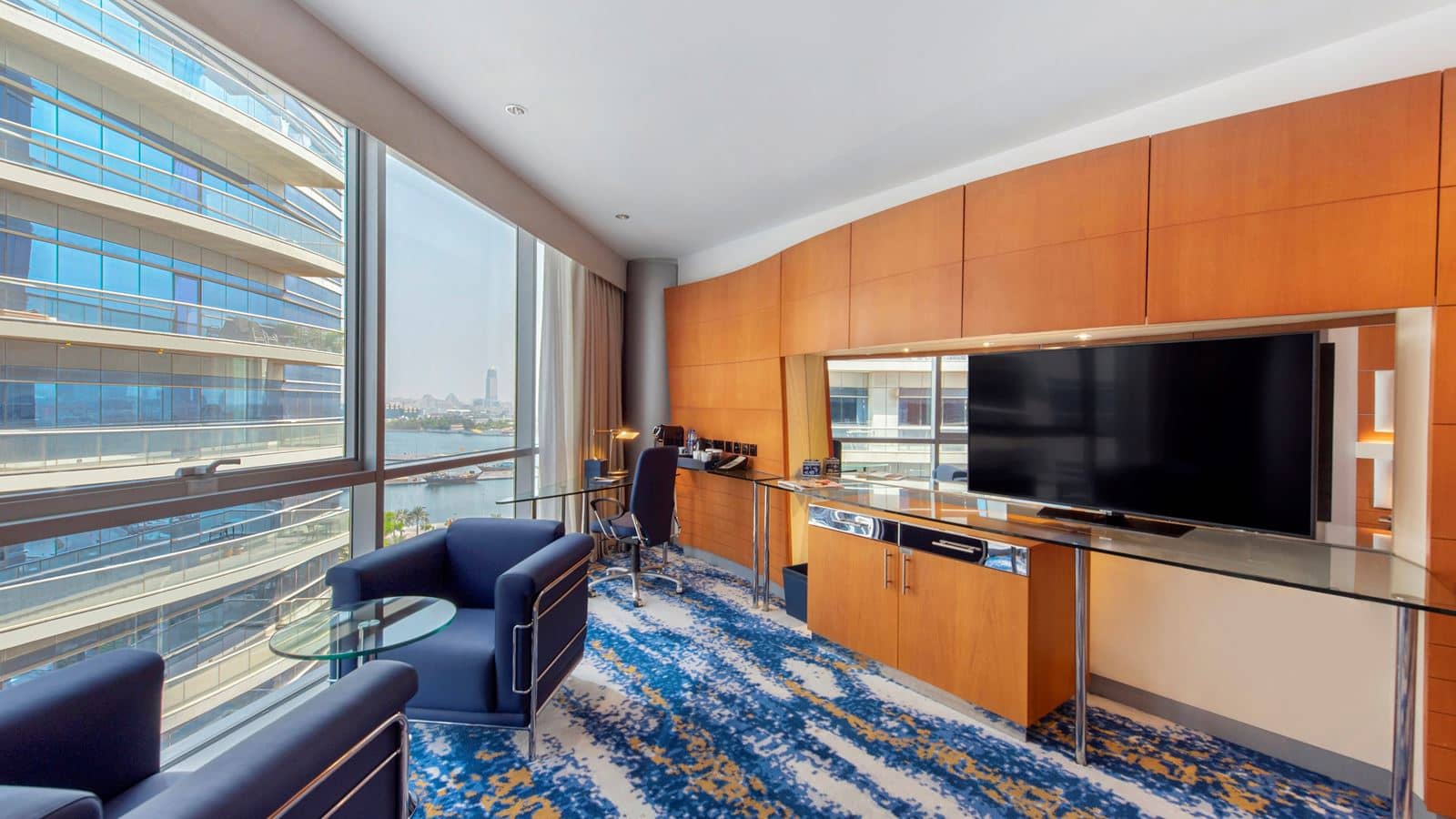 rooms-deluxe-room