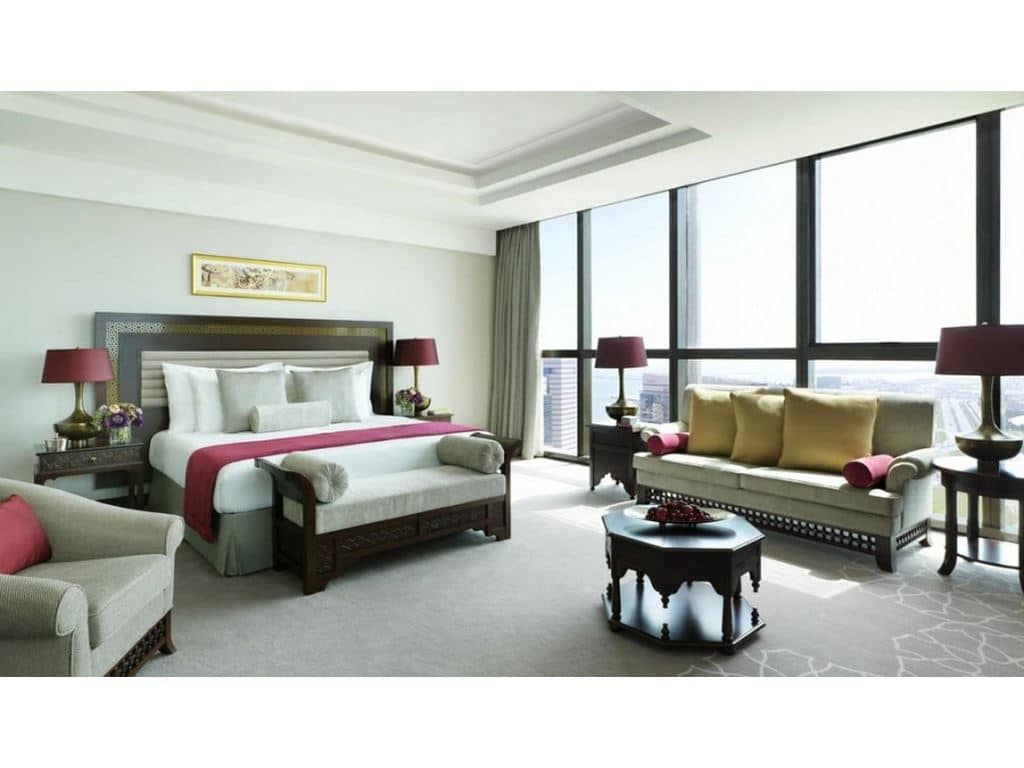 rooms-deluxe-room