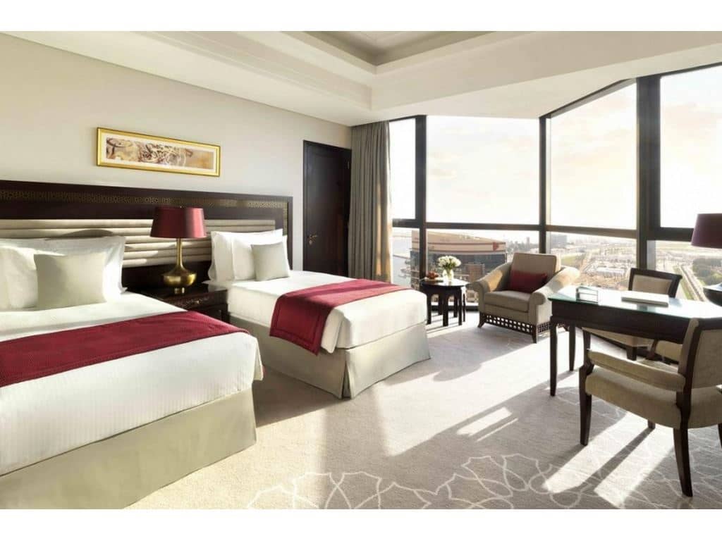 rooms-deluxe-room