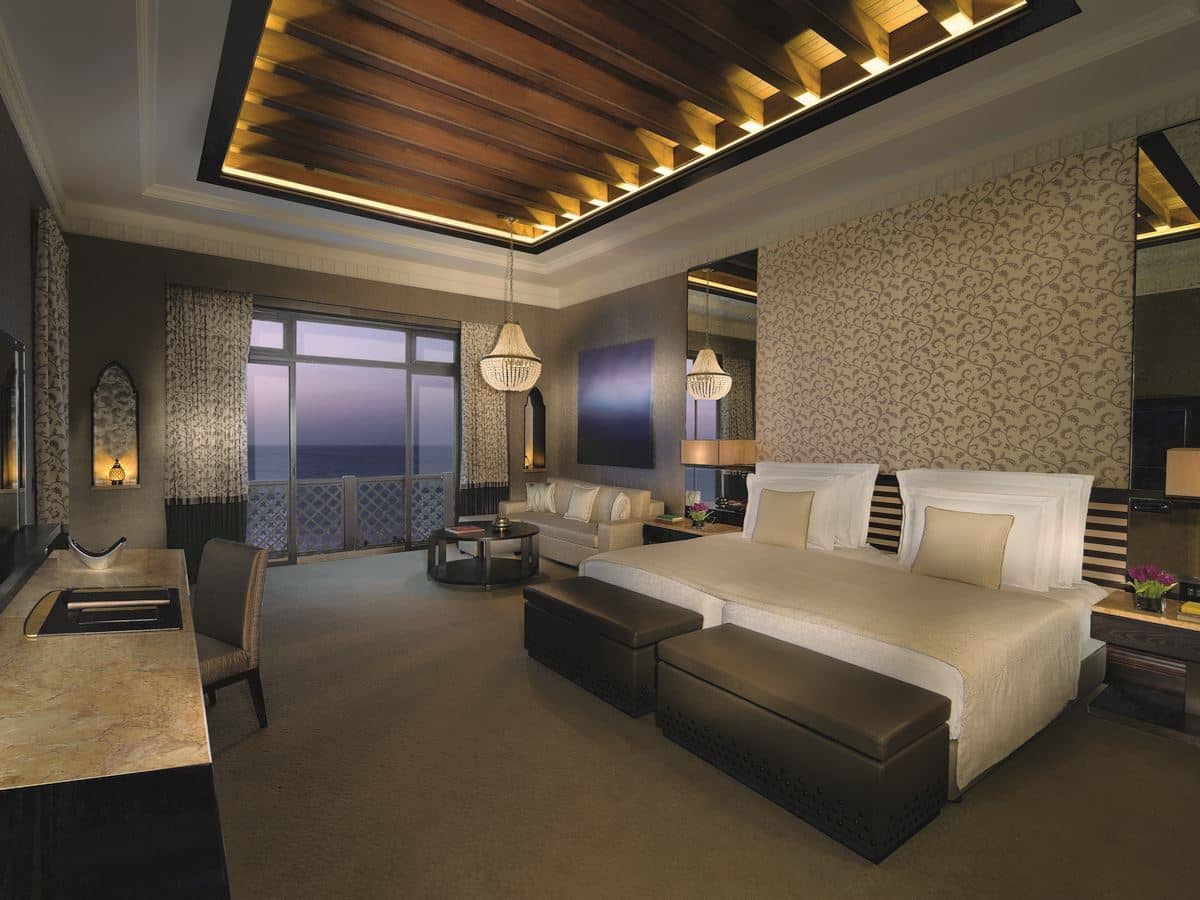 rooms-royal-suite