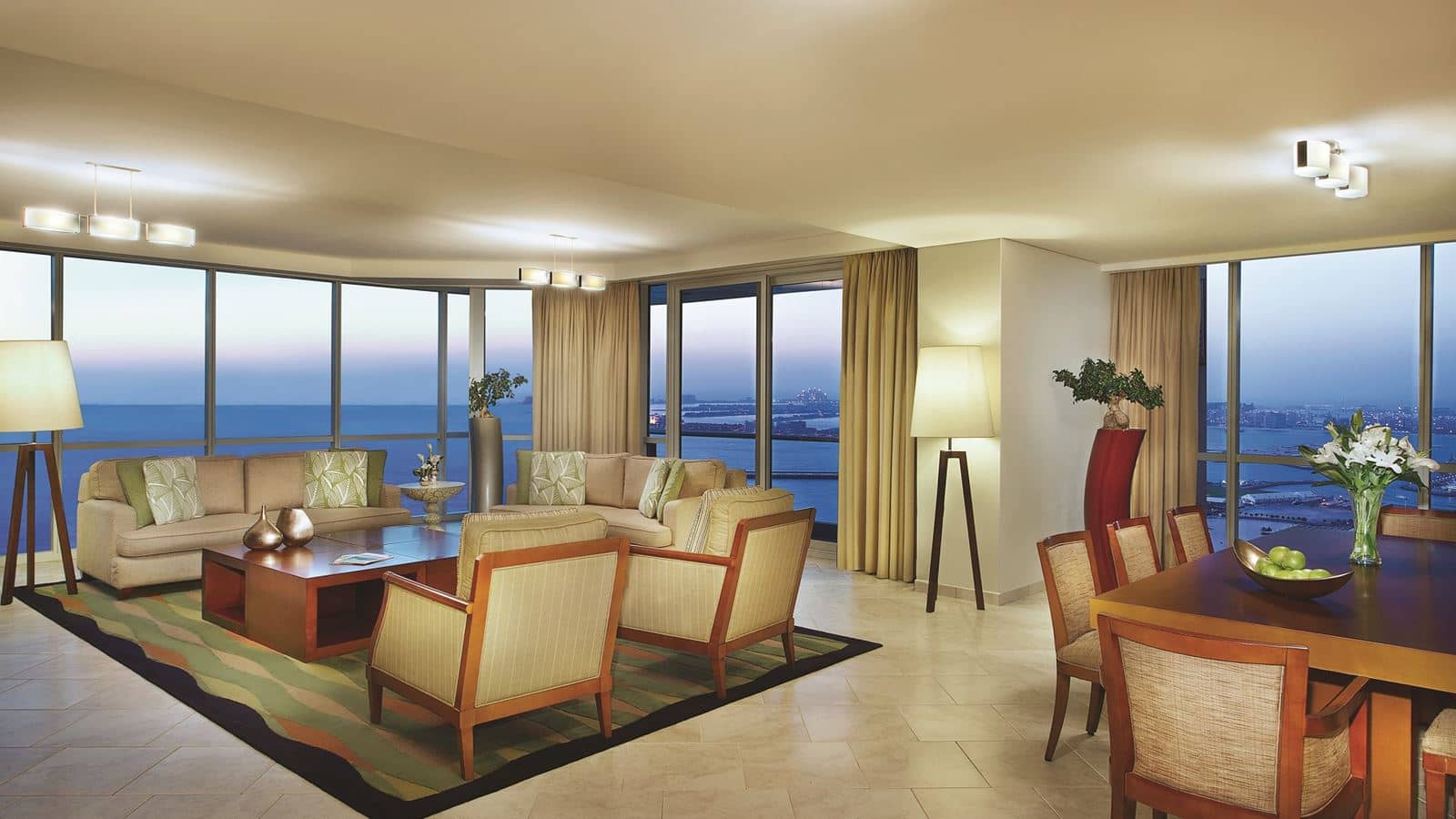 rooms-4-bedroom-deluxe-apartment