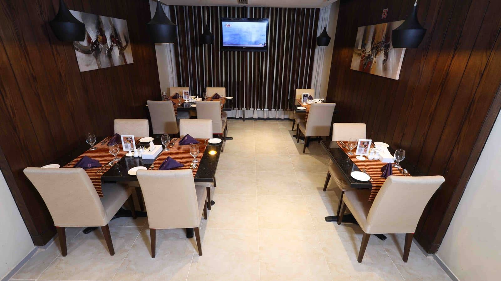 restaurants-main-restaurant