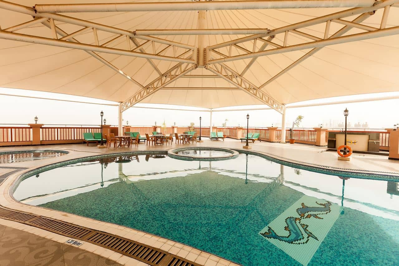 pools-outdoor--indoor-pool