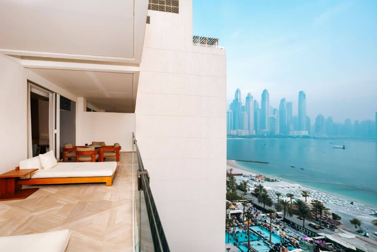rooms-luxe-1-bedroom-suite