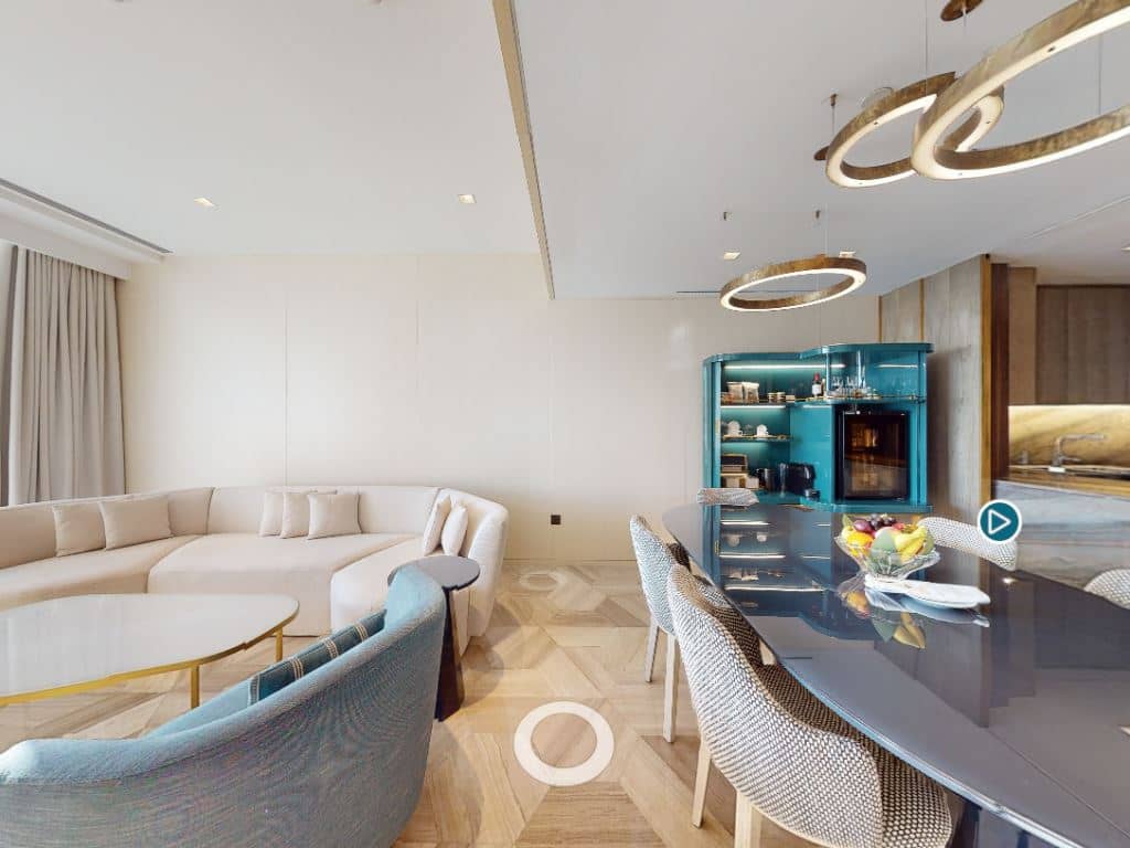 rooms-luxe-2-bedroom-suite