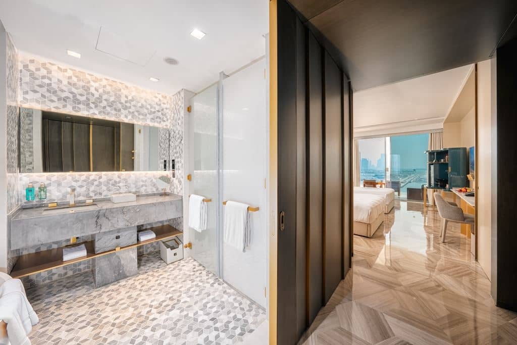 rooms-luxe-sea-view-|-double-queen