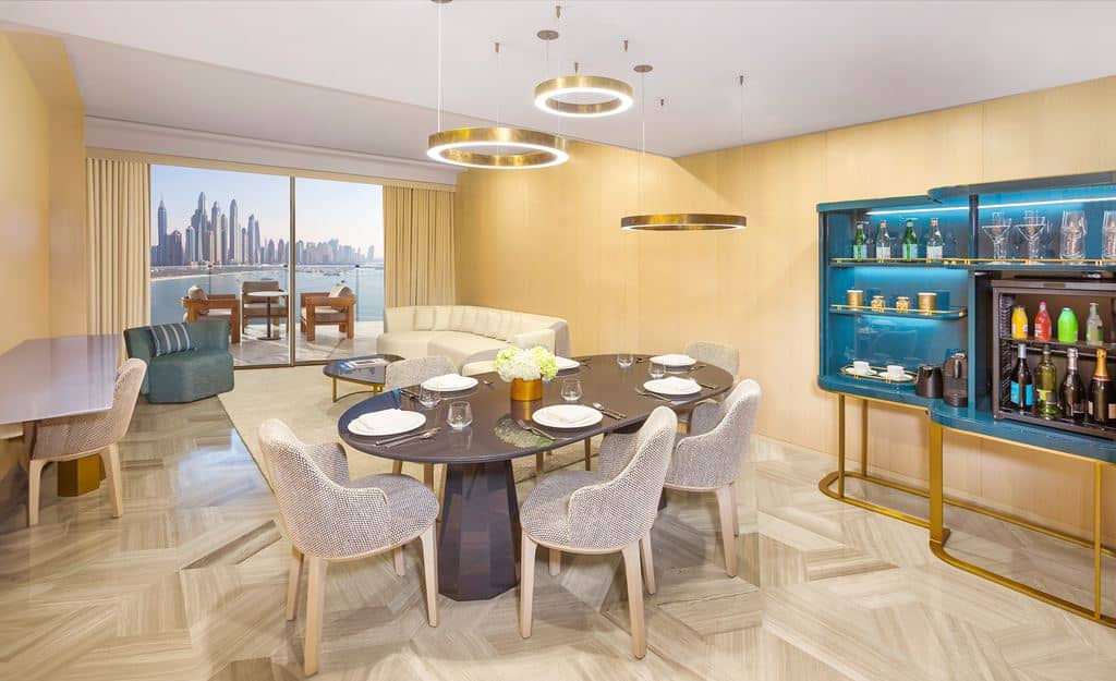 rooms-luxe-2-bedroom-suite