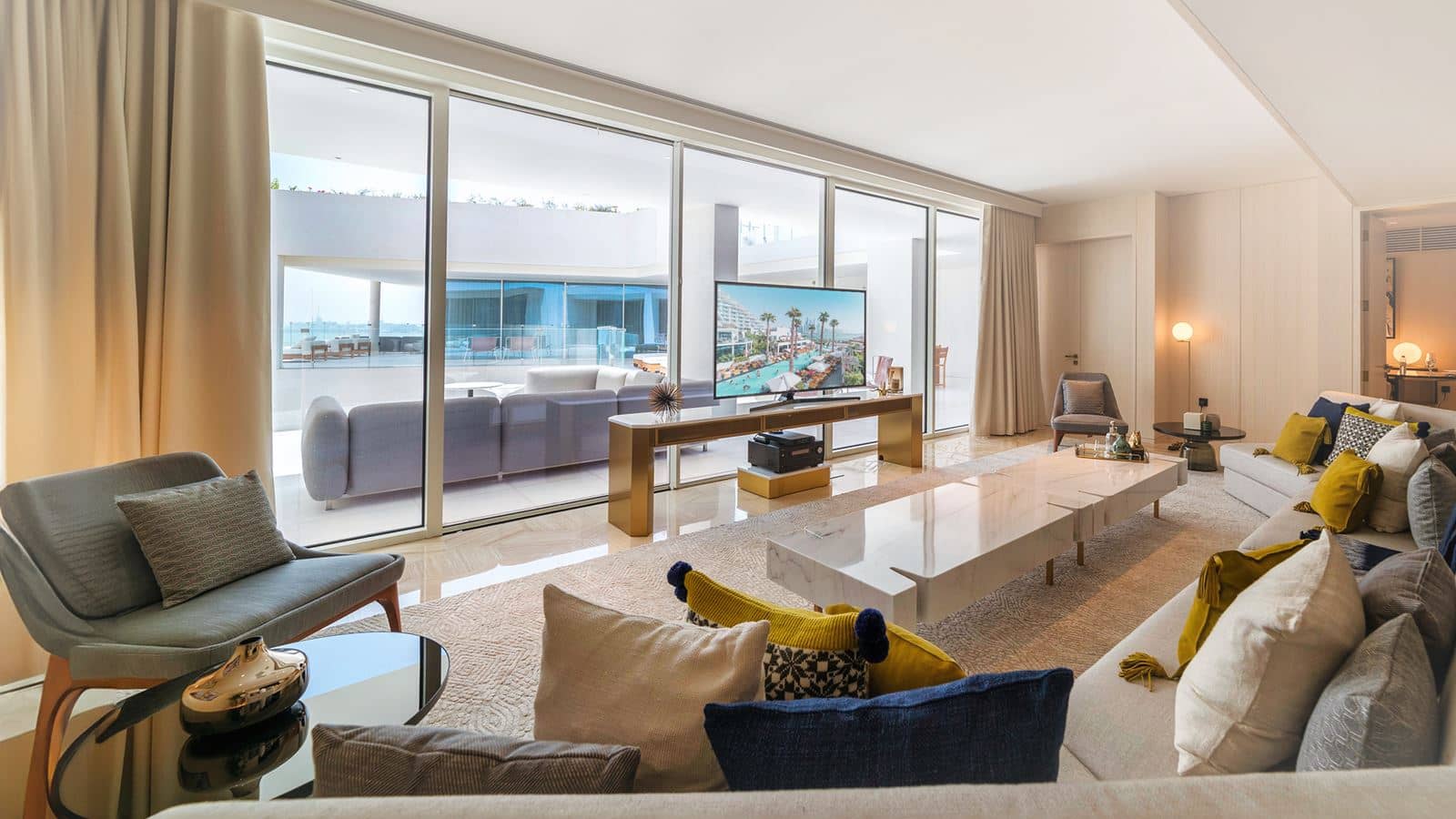 rooms-4-bed-|-penthouse-duplex-wpool