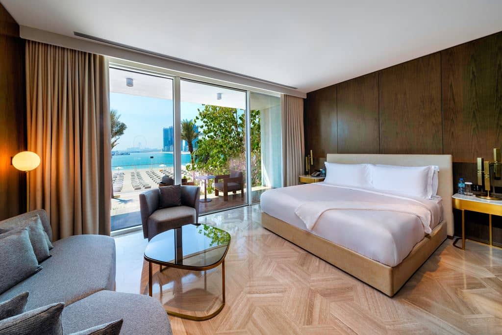 rooms-4-bed-|-beach-villa-wpool
