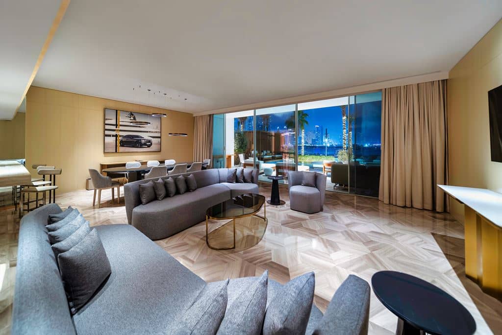 rooms-4-bed-|-beach-villa-wpool