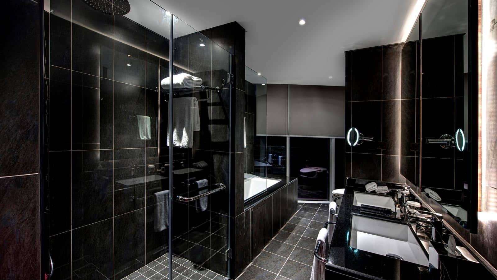 rooms-premium-room-city-view