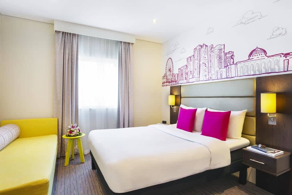 rooms-classic-queen-room