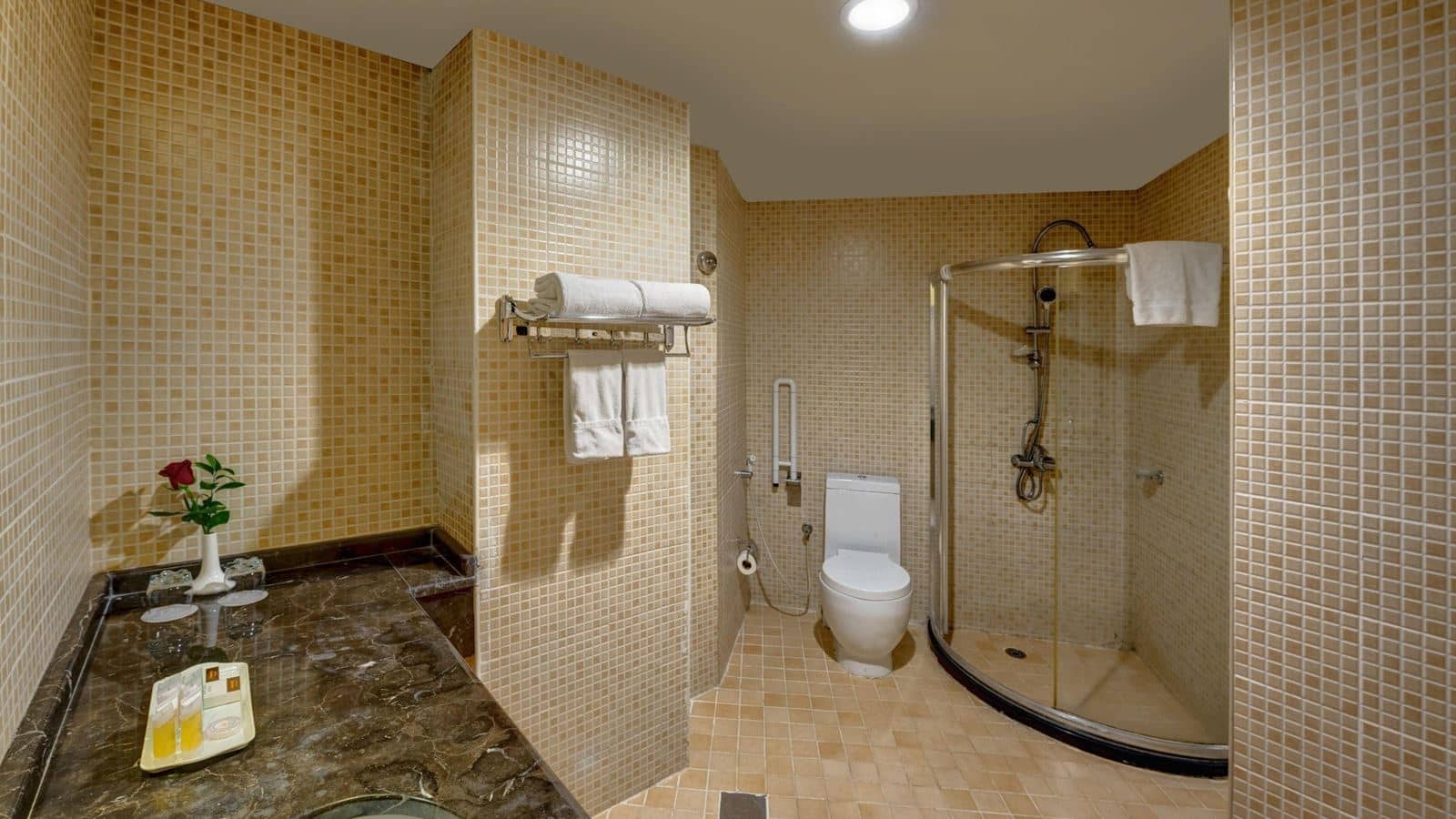 rooms-standard-room