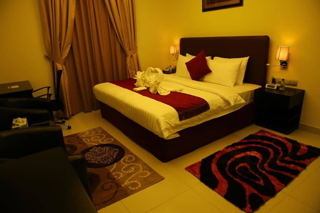 rooms-standard-room