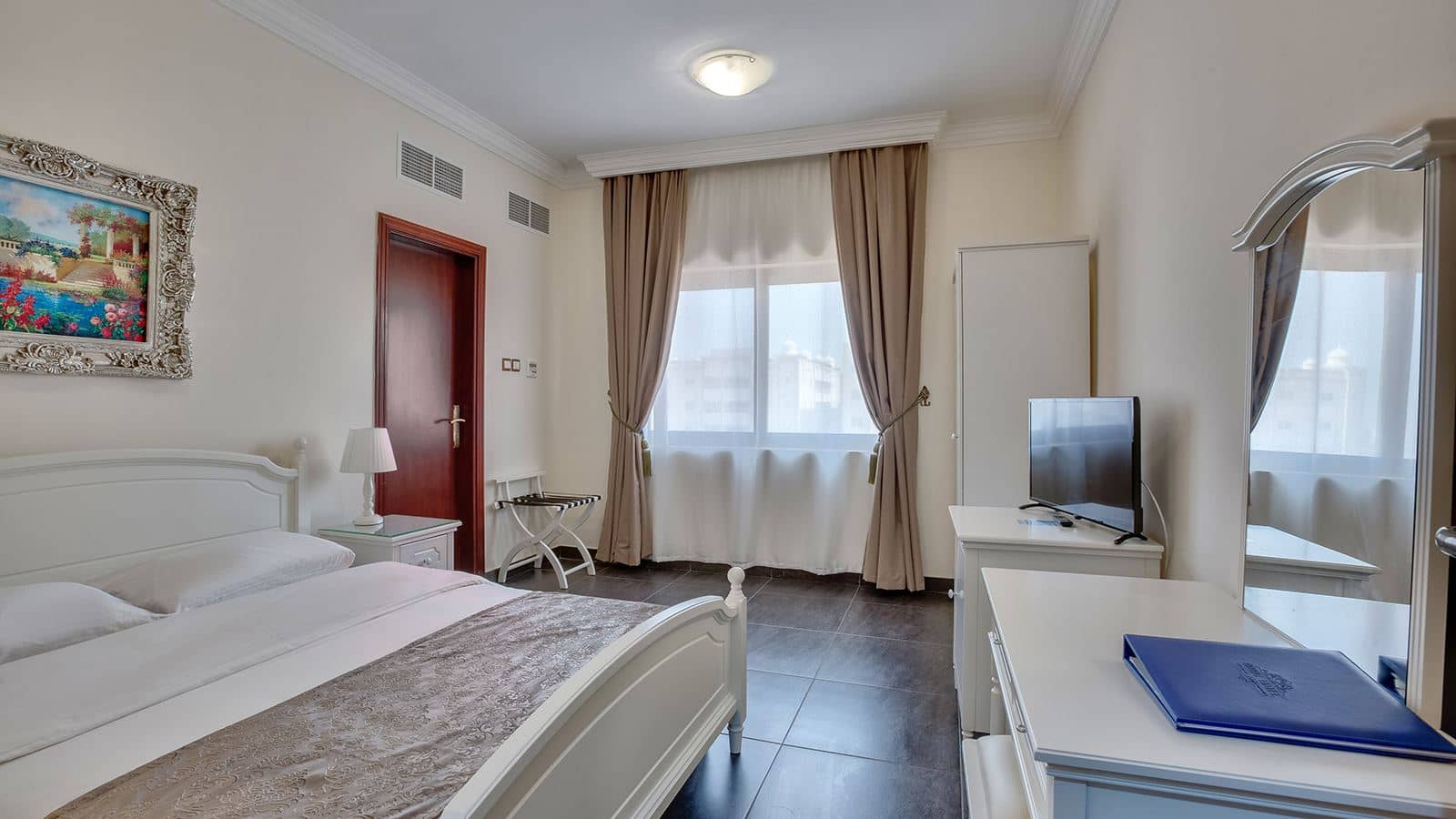 rooms-standard-room