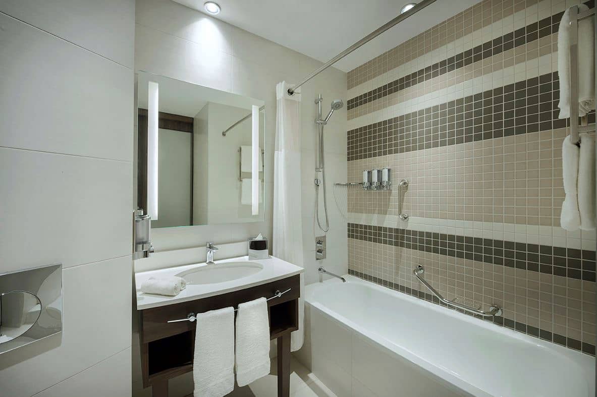 rooms-twin-room