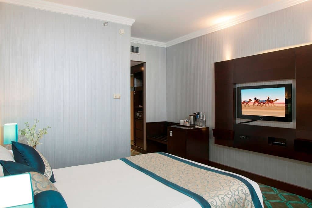 rooms-standard-room