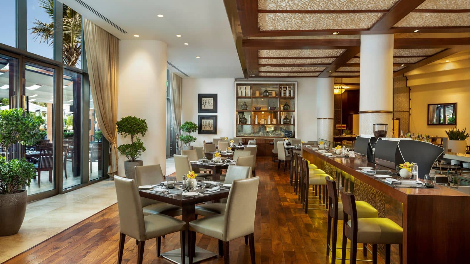 restaurants-essence