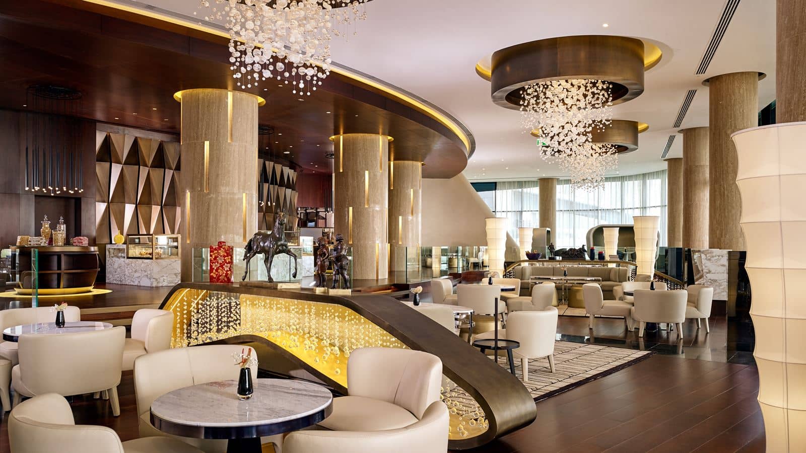 restaurants-pearl-lounge
