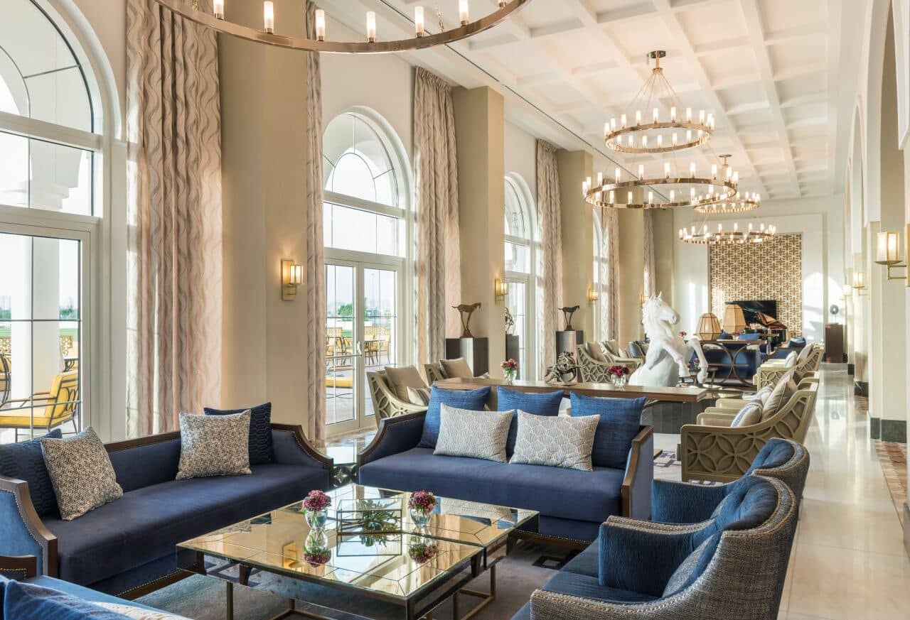 restaurants-equestrian-lounge