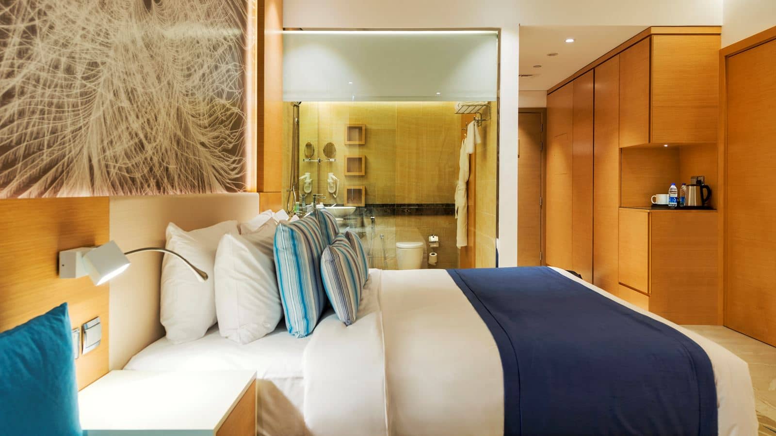 rooms-superior-room