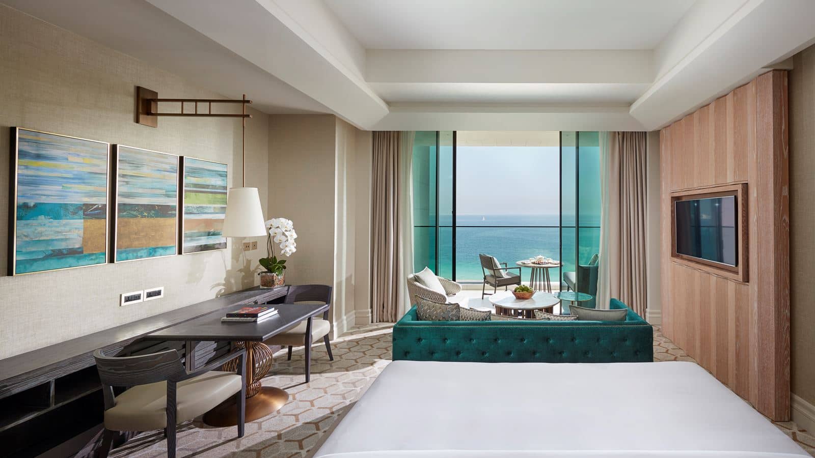 rooms-premier-sea-view-room