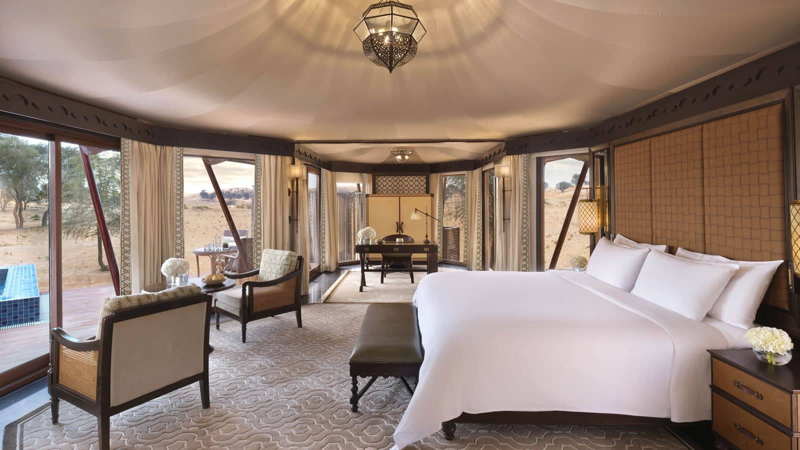 rooms-al-khaimah-tented-pool-villa