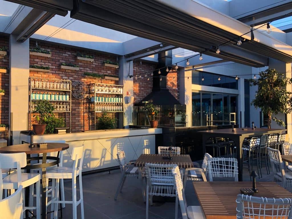 bars-joes-backyard-grill