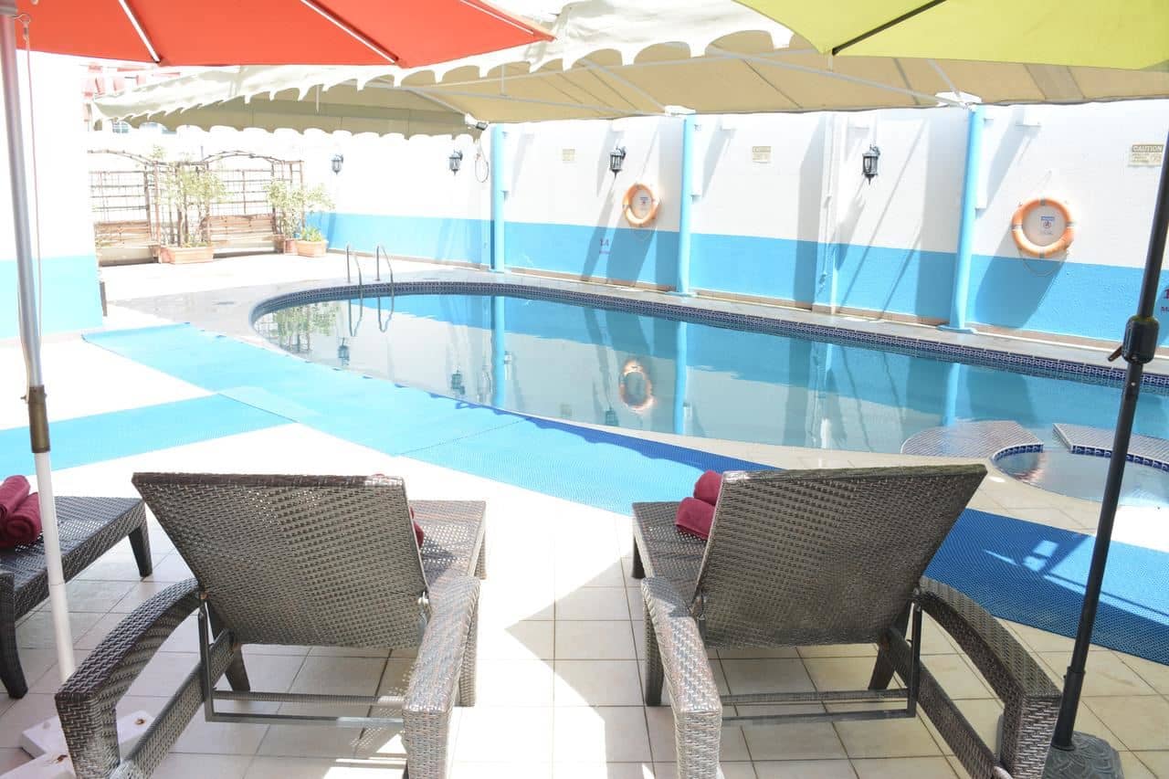 pools-outdoor-pool