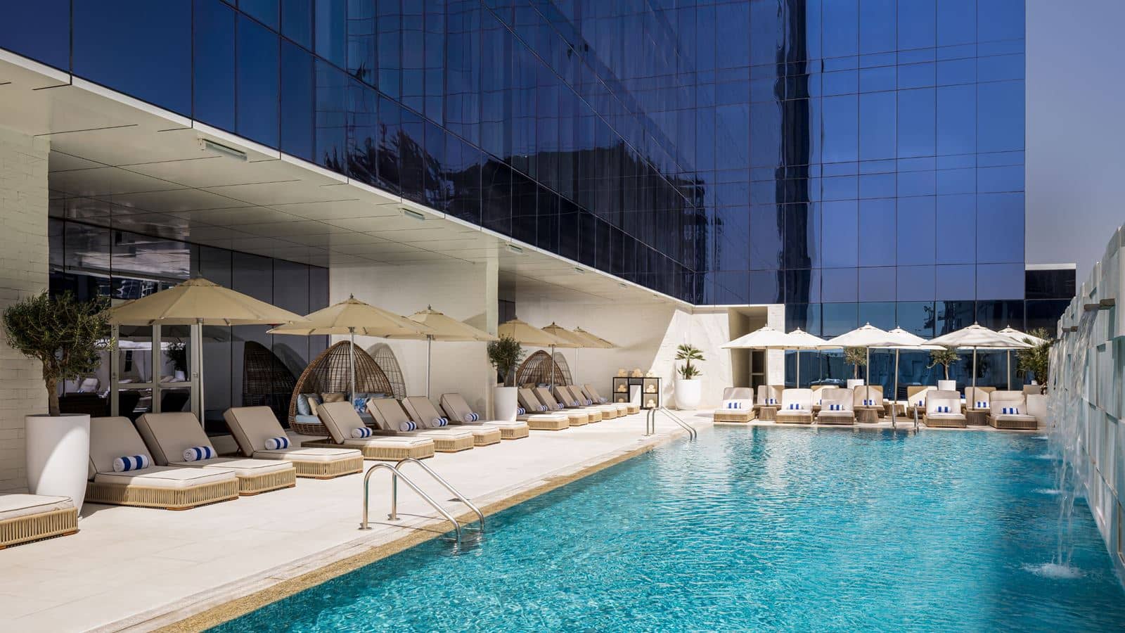 pools-outdoor-pool