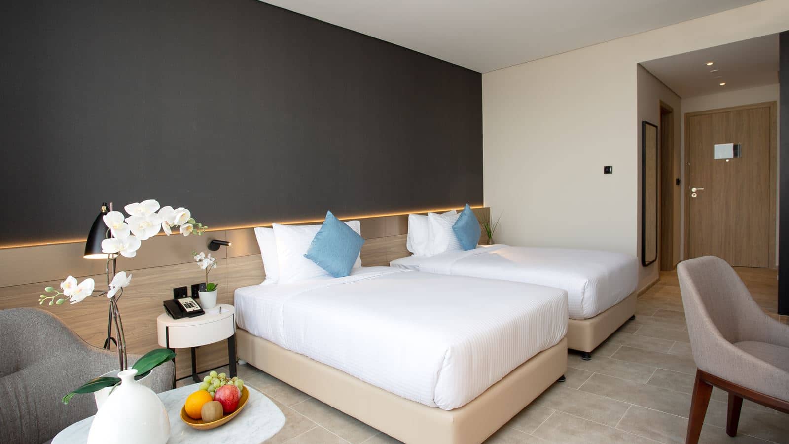 rooms-deluxe-room