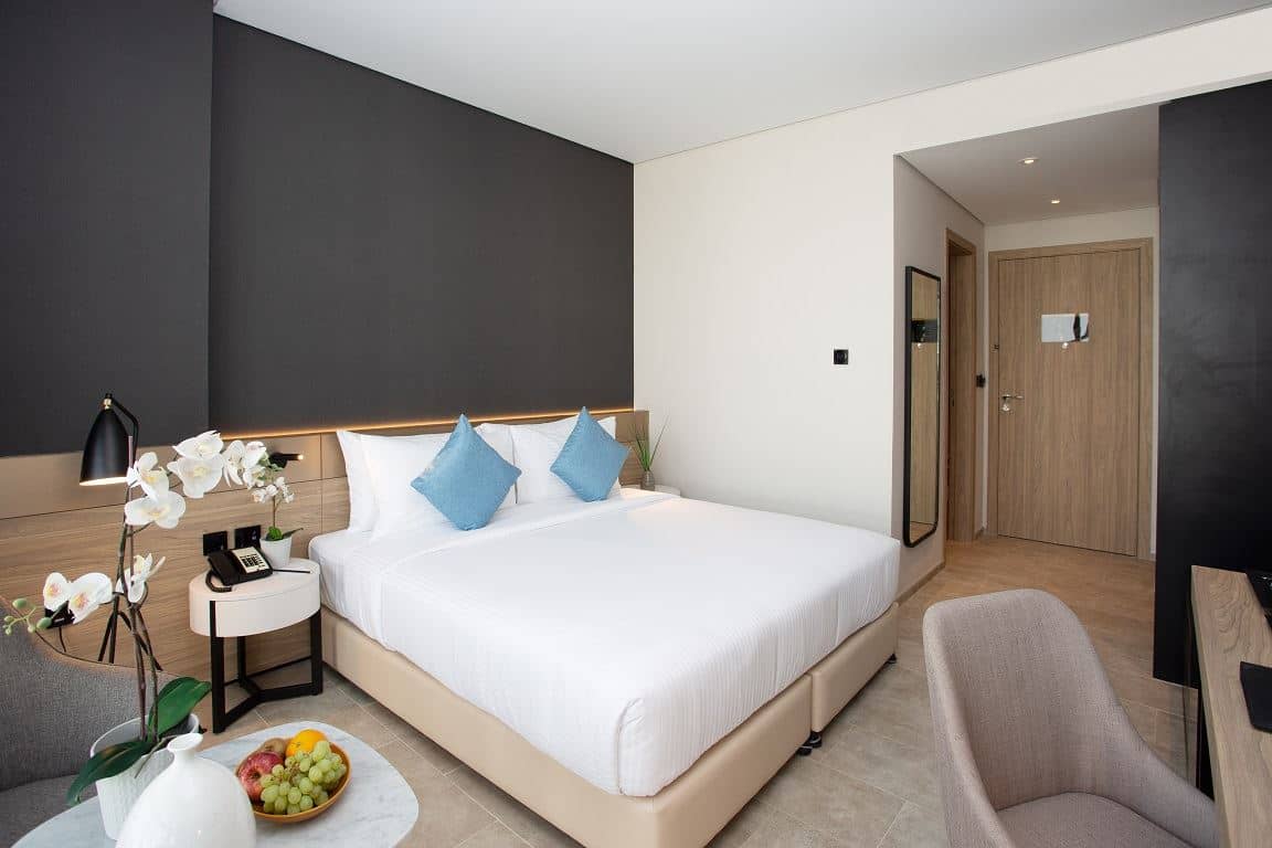 rooms-deluxe-room