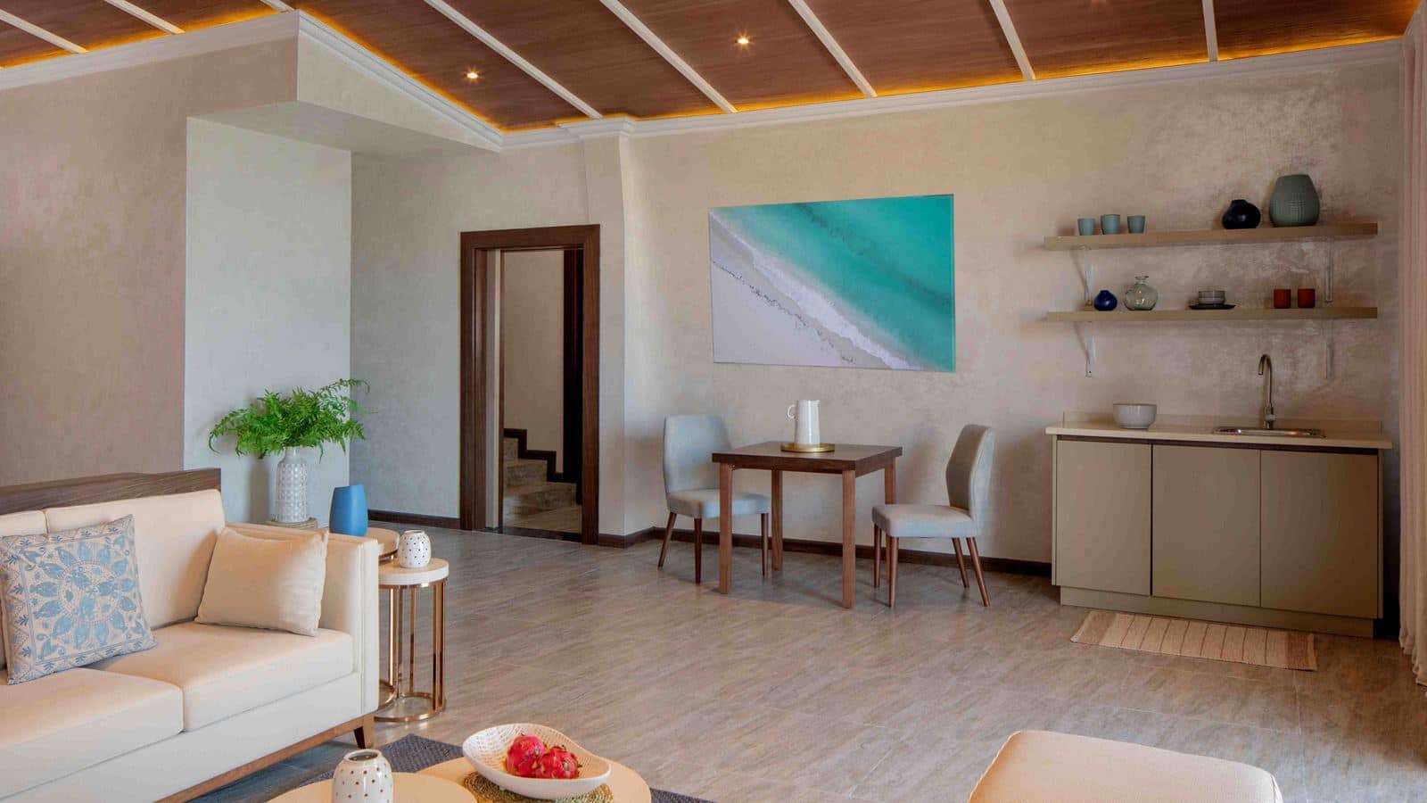 rooms-deluxe-beach--pool-suite