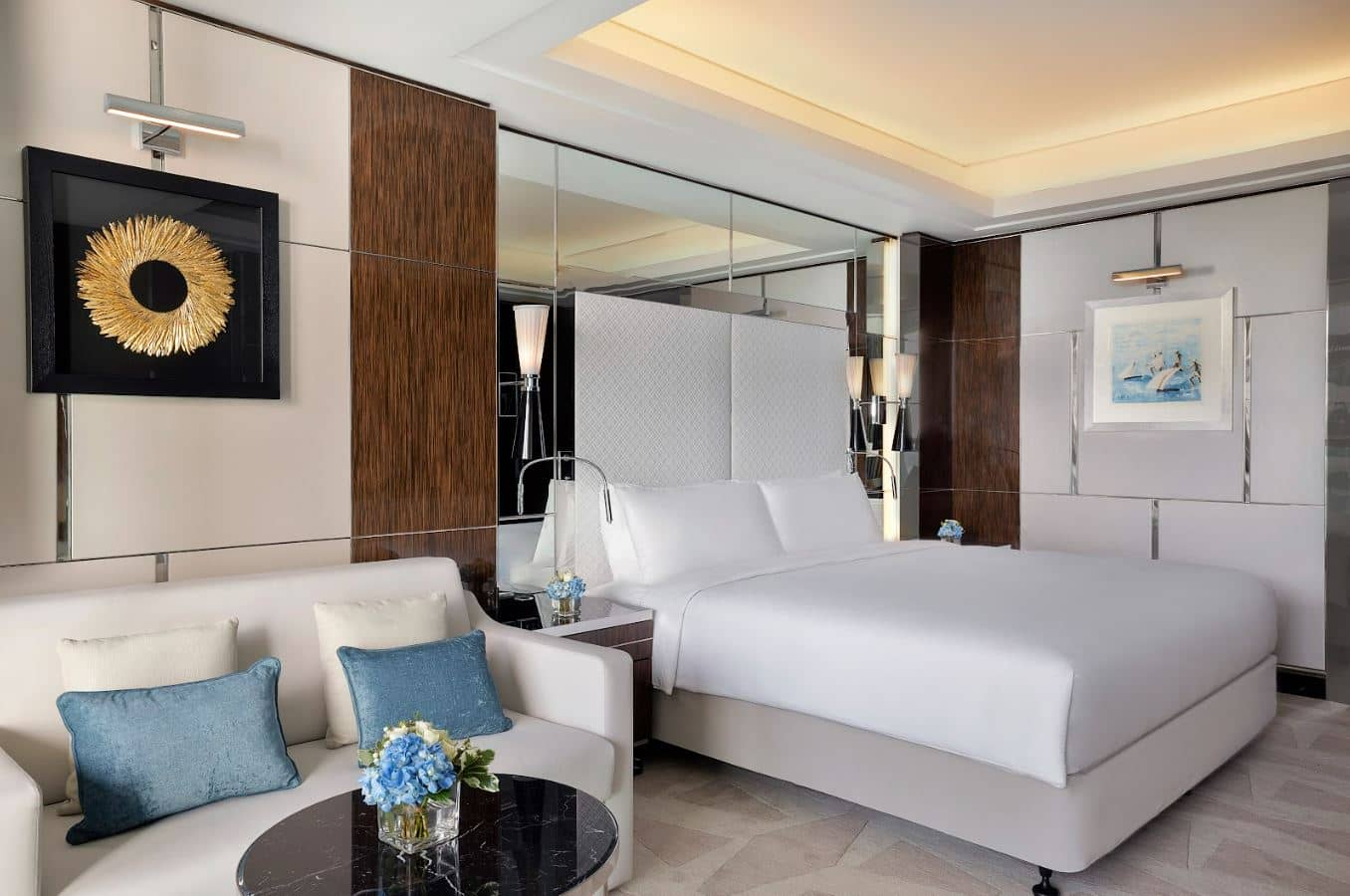 rooms-royal-suite-with-sea-view