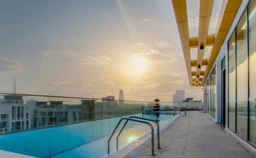 pools-outdoor-pool