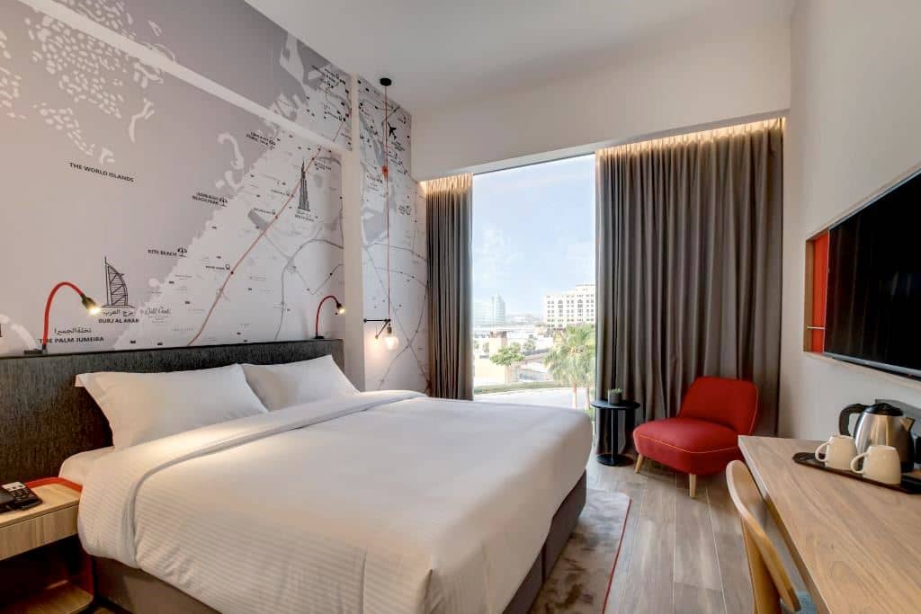 rooms-superior-room