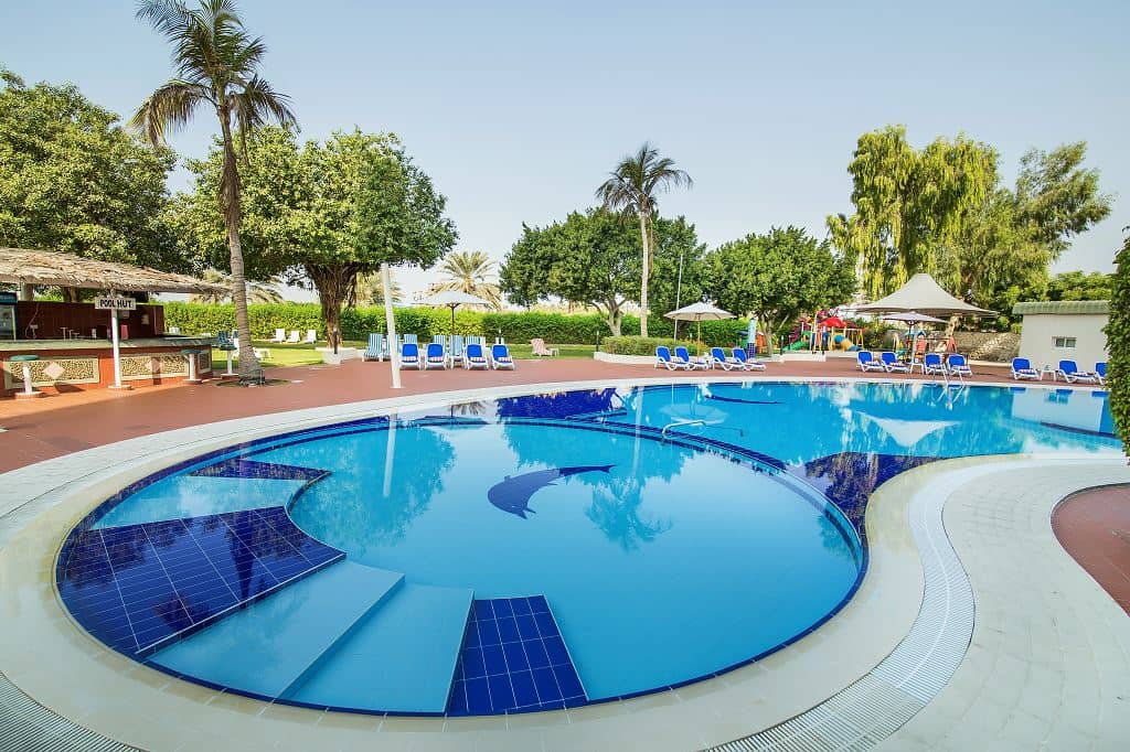 pools-outdoor-pool