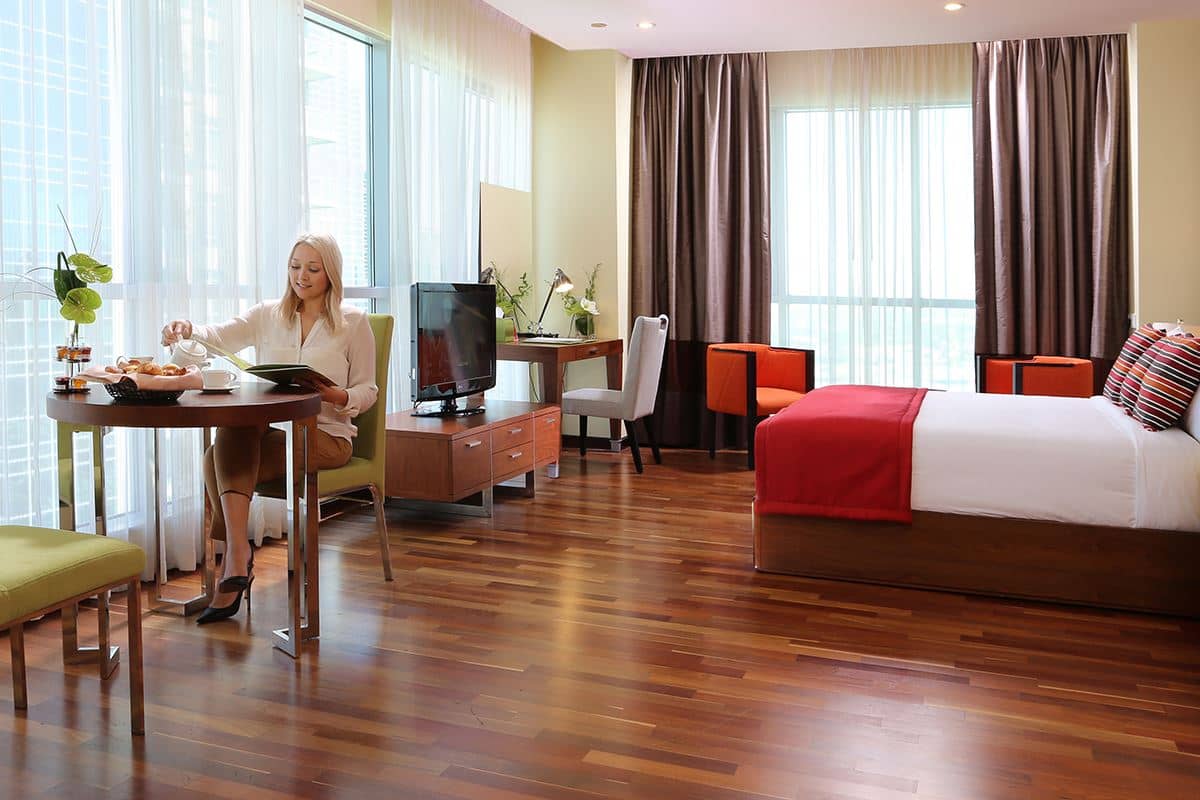 rooms-junior-suite-burj-khalifa-and-fountain-view