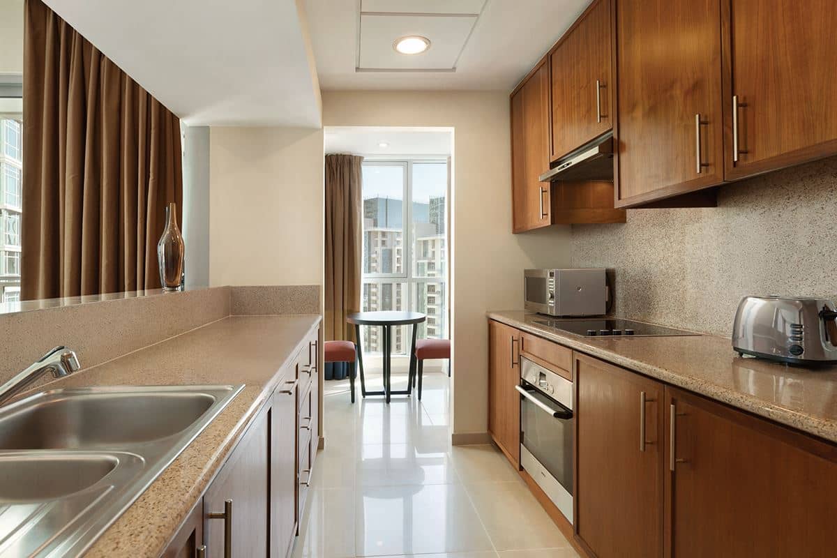 rooms-two-bedroom-suite-burj-khalifa-and--fountain-view
