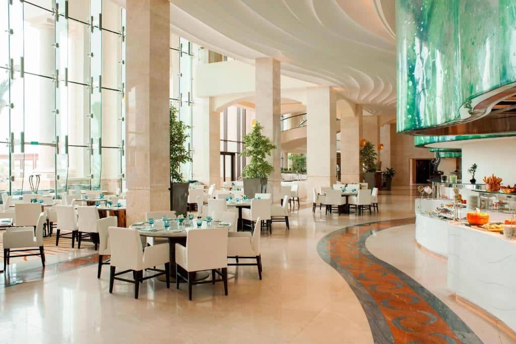 restaurants-restaurants