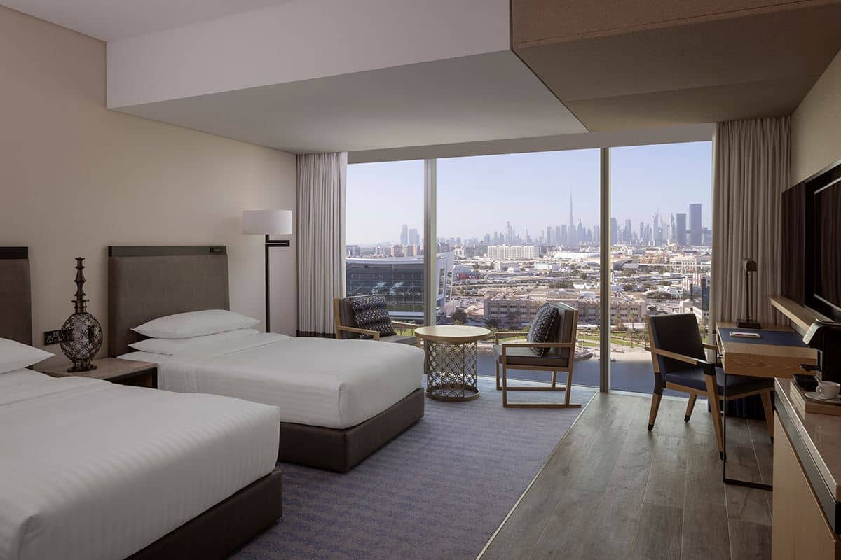 rooms-deluxe-room-creek-view