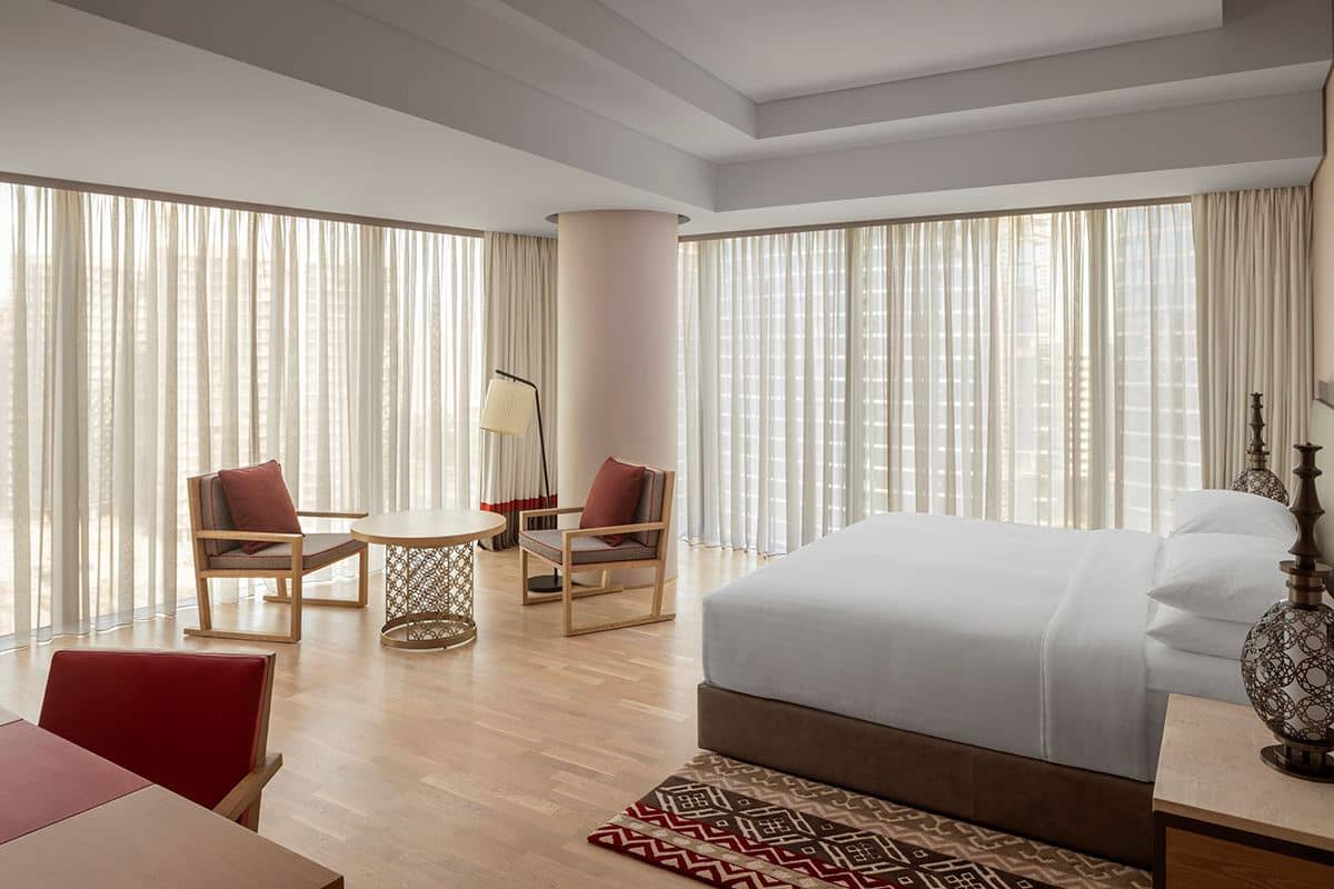 rooms-one-bedroom-suite