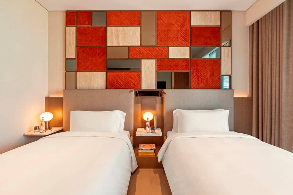 rooms-one-bedroom-atelier-suite