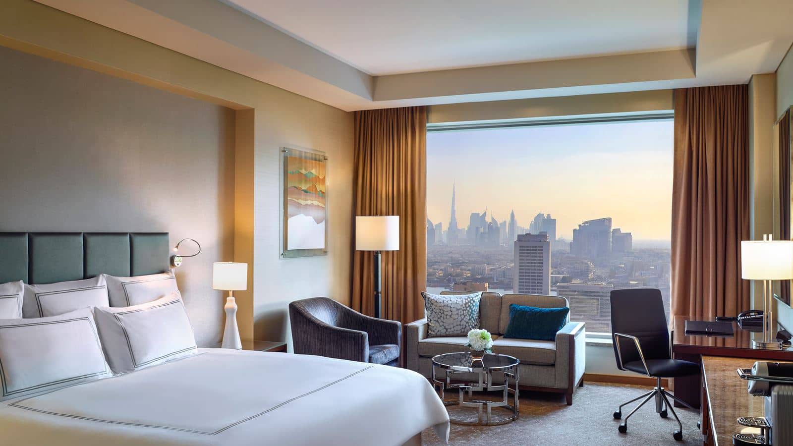 rooms-classic-room