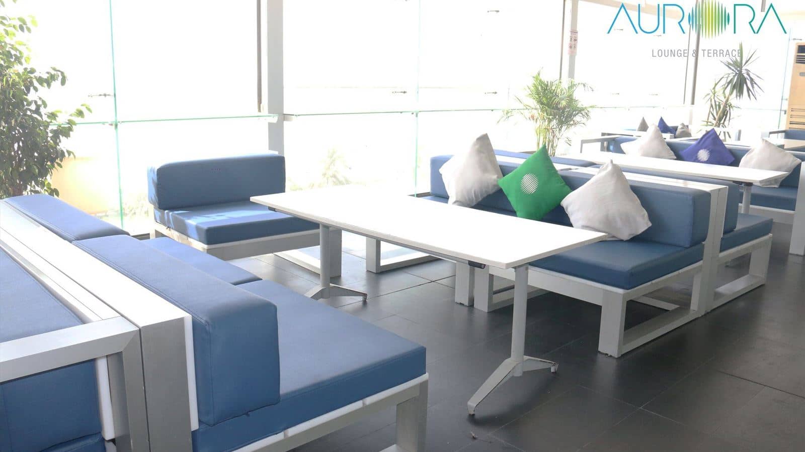 bars-aurora-lounge--terrace