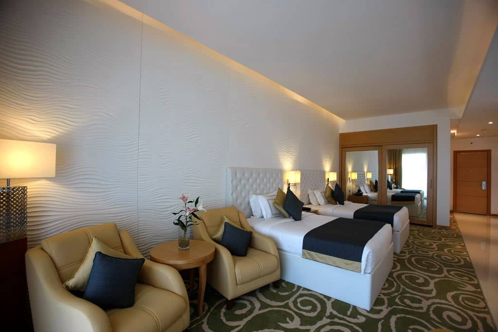 rooms-2-broom-villa